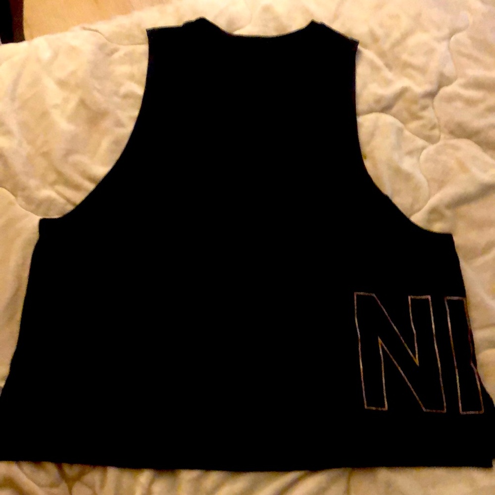 Nike Dri-fit active wear tank top size M NWOT
